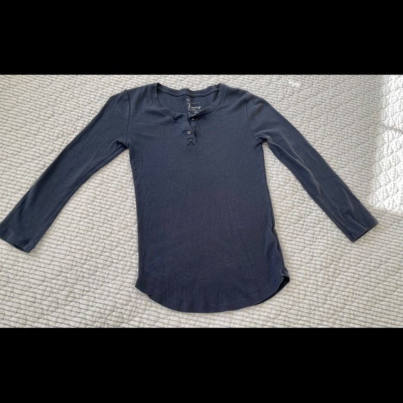 3/4 Sleeve Button Henley - Picture 1 of 3